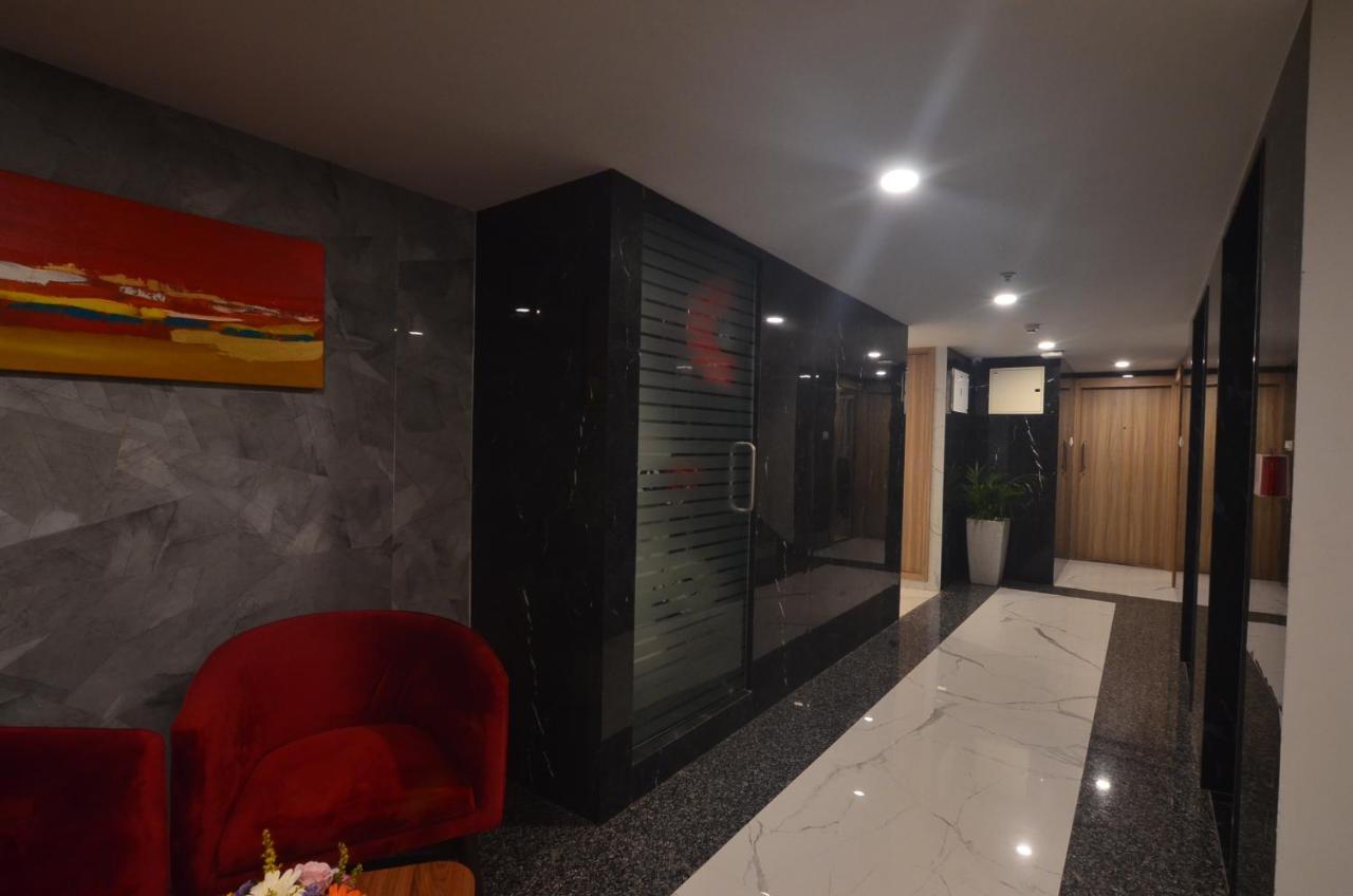 Iva By Skr A Petrichor Hotel Bangalore Extérieur photo